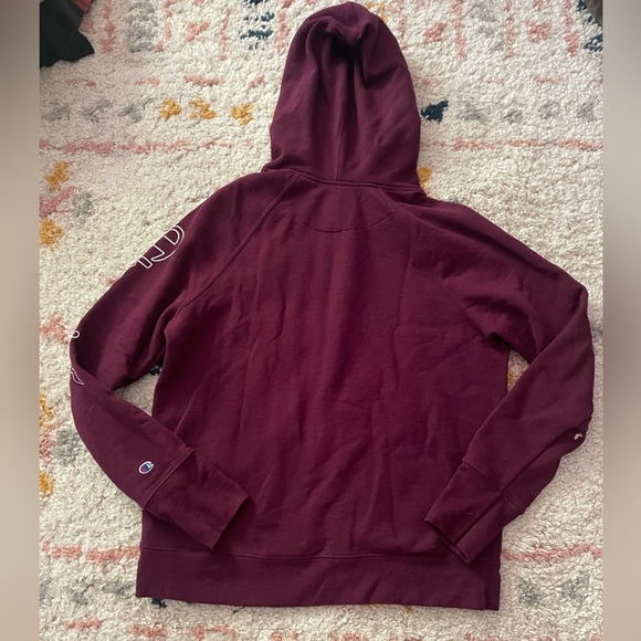 Maroon champion hoodie - Picture 4 of 4